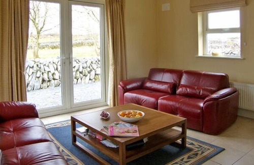 Caherconnell Cottage | Pet-Friendly Dolmen Cottage in Kilfenora, County Clare