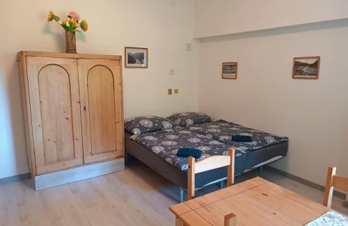 Decin Apartment | Unforgettable Stay at Dolní Žleb 124 - Rated 9.1/10