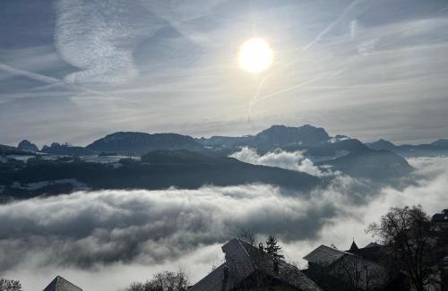 Albions Apartment | Remarkable Dolomiten View - Guest Rated 9.6/10 in South Tyrol