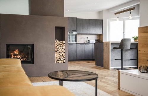 Muhlbach Apartment | Alpine Penthouse with Private Sauna and Whirlpool in Dolomites