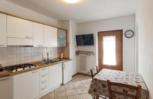 Fiera di Primiero Apartment | Discover DOLOMITI House: Family & Pet-Friendly Retreat