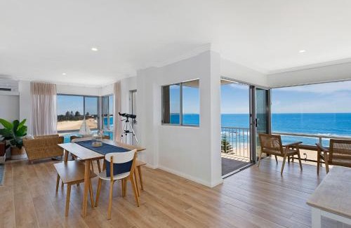 The Entrance Apartment | Elegant Dolphin Court Penthouse with Family-Friendly Amenities