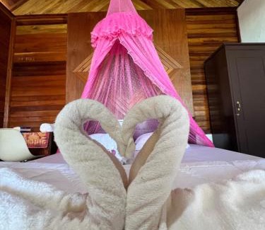 Saprokren House | Cozy Dolphin Homestay with Breakfast & Family-Friendly Vibes