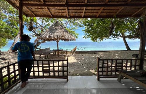 Saprokren House | Cozy Dolphin Homestay with Breakfast & Family-Friendly Vibes