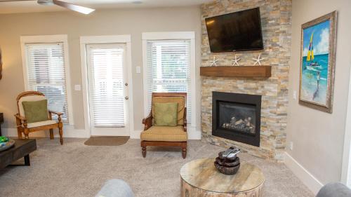 Seawalk Circle House | Family-Friendly Dolphin House with Top Amenities Awaiting You