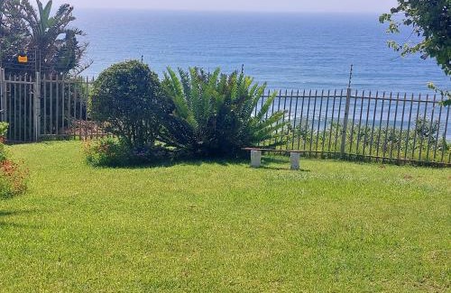 Athlone Bed & Breakfast | Elegant Dolphin Point B&B: Top-Rated with Pool & Breakfast