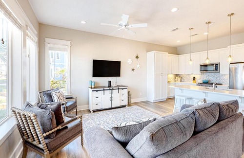 Rockport Villa | Oceanfront Bliss at Dolphin View - 4-Star Family Retreat
