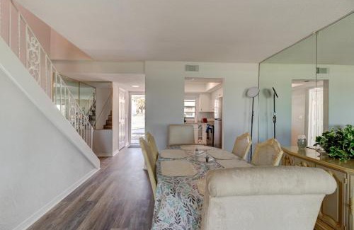 Southern Shores House | Oceanfront Dolphin Watcher 2 Bed Townhouse Retreat