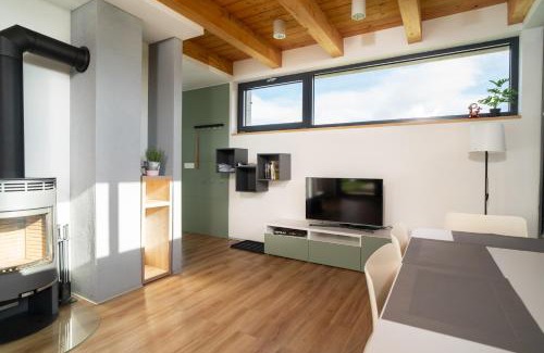Velka Lomnica House | Top-Rated Domček Natur at Nature Resort - Pet & Child Friendly