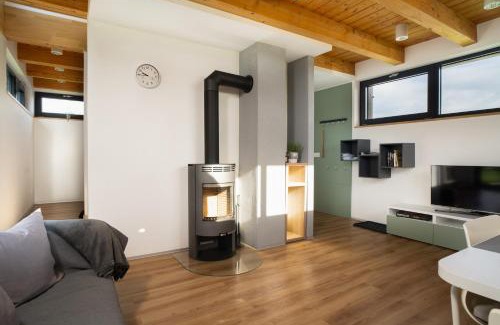 Velka Lomnica House | Top-Rated Domček Natur at Nature Resort - Pet & Child Friendly