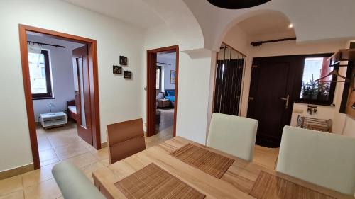 Liptovsky Mikulas House | Highly Rated Domček u Babky with Kitchen Amenities