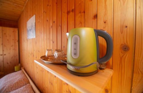 Smrecany House | Discover Dom Frana Krala: Pet-Friendly Escape with Hot Tub