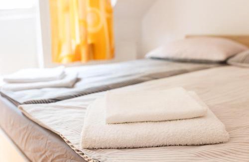 Pobierowo House | Welcoming Dom Gościnny Zielono Mi: Family-Friendly Retreat