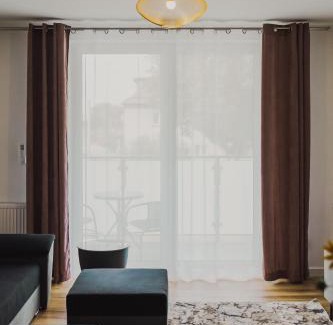 Czluchow Bed & Breakfast | Relax at Dom Goscinny Bialy Dworek with Hot Tub Access