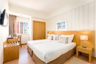 Cavacos Hotel | Elegant Dom Jose Beach Hotel: Oceanfront Bliss Awaits