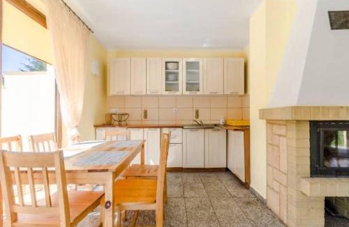 Poddabie House | Discover Family-Friendly Dom Koral Poddabie Near the Beach