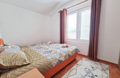 Podmaine Apartment | Family-Friendly Dom M Apartments with High Guest Ratings