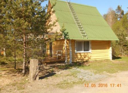 Kurkijoki House | Pet-Friendly Retreat at Dom na gore with Hot Tub & Kitchen