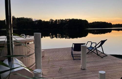 Piecki Villa | Beachfront Bliss at Dom na plaży with Private Beach Access