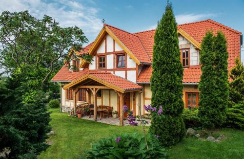 Krokowa House | Pet-Friendly Getaway at Dom Na Rozdrozu - Rated 9.7/10