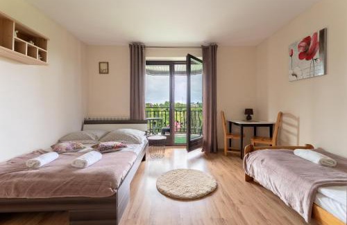 Ludzmierz House | Exceptional Stay at Dom na Turystycznej: Family-Friendly Retreat