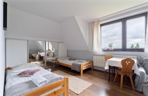 Ludzmierz House | Exceptional Stay at Dom na Turystycznej: Family-Friendly Retreat