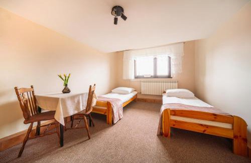 Ludzmierz House | Exceptional Stay at Dom na Turystycznej: Family-Friendly Retreat