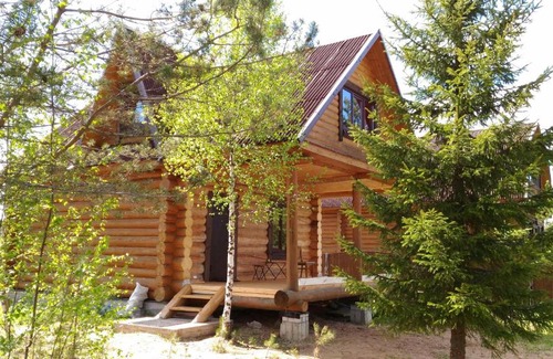 Ivanteevskoe House | Relaxing Retreat at Dom na Valdae with Private Beach Access