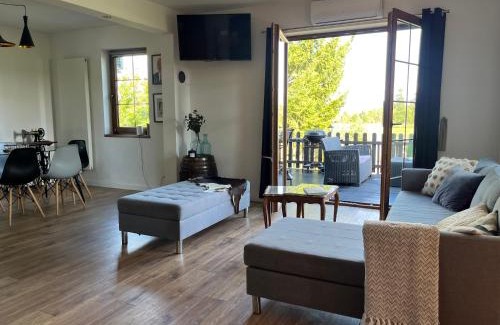 gmina Wyszki House | Pet-Friendly Retreat at Dom Na Wsi with High Guest Ratings