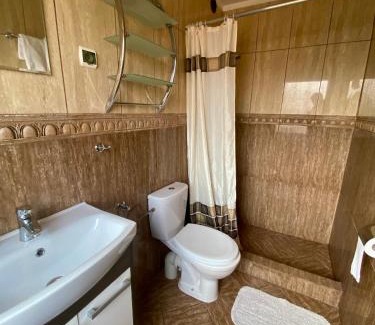 Polczyn-Zdroj House | Discover Dom Nad Rozlewiskiem: Pool & Family-Friendly Retreat