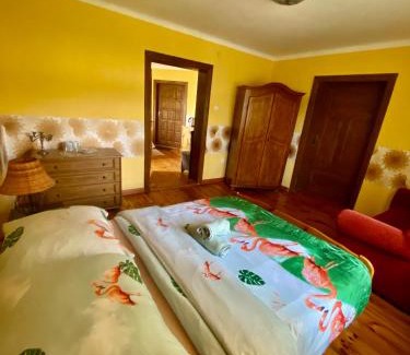 Polczyn-Zdroj House | Discover Dom Nad Rozlewiskiem: Pool & Family-Friendly Retreat