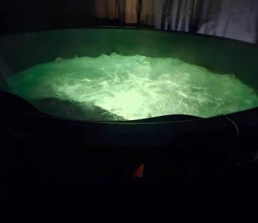 Morag Ski Chalet | Guest Rated 9.9: Dom NARIE by Lake Narie with Hot Tub