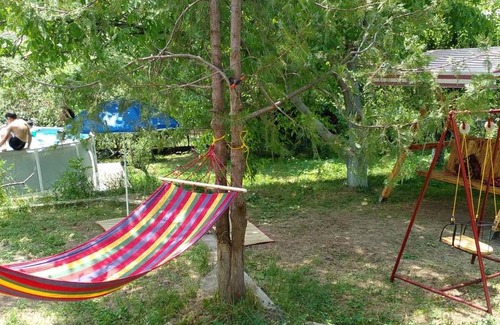 Artashavan Villa | Relax at Дом Отдыха Уютный Уголок with Pool & Family Fun