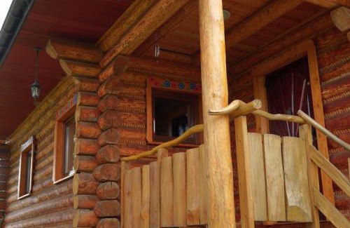 Bochnia House | Family-Friendly Retreat at Dom Pachnacy Zywica with Hot Tub