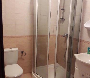 Kalwaria Zebrzydowska House | Budget-Friendly Dom Pielgrzyma with Family-Oriented Amenities