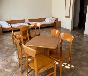Lichen Stary Hotel | Welcoming Dom Pielgrzyma ARKA with Breakfast & Restaurant