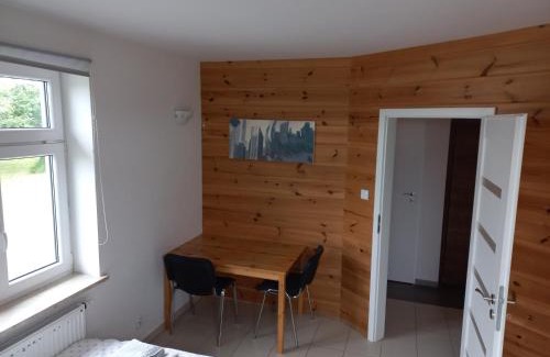 Goniadz House | Inviting Dom Piotra: Rated 8.9 with Family-Friendly Dining