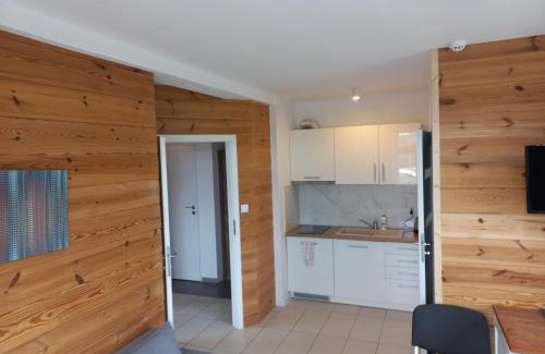 Goniadz House | Inviting Dom Piotra: Rated 8.9 with Family-Friendly Dining