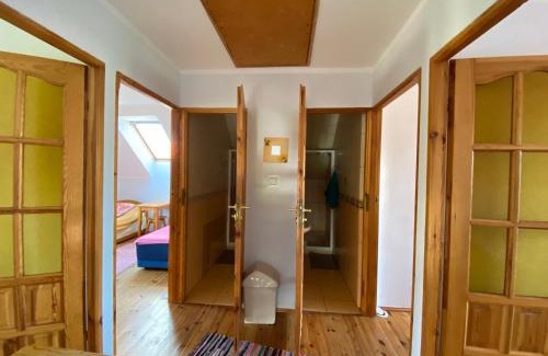 Stare Juchy House | Cozy Dom pod Jabłonia: Pet Friendly with Ocean Views