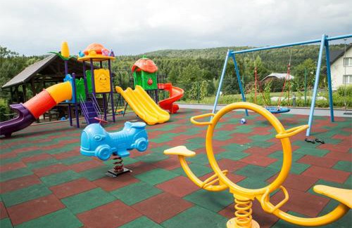 Rymanow-Zdroj House | Pet-Friendly Retreat at Dom Pod Lipą - Rated 9.5/10