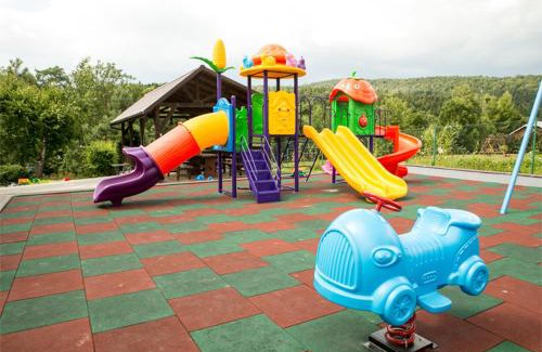Rymanow-Zdroj House | Pet-Friendly Retreat at Dom Pod Lipą - Rated 9.5/10