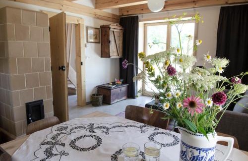 Blatnica House | Experience Oceanfront Bliss at Dom Pod Lipami, Rated 9.8