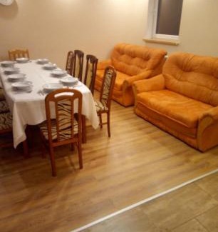 Goldap Ski Chalet | Pet-Friendly Retreat: Dom pod Wierzbami with 9.3/10 Score