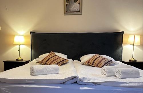 Ladek-Zdroj House | Experience Dom Puchacza: 4-Star Pet-Friendly Getaway