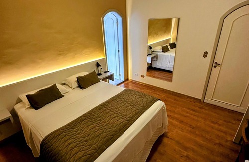 Telemaco Borba Hotel | Discover Dom Ravello: Family-Friendly with Pool & Breakfast
