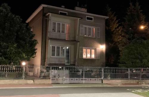Lubaczow House | Family-Friendly Comfort at Dom Rodzinny Rever Grand
