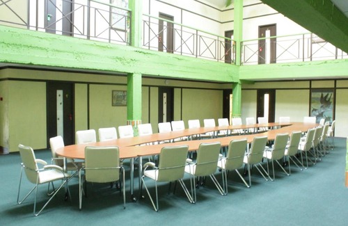 Malyye Rzhavki Hotel | Pet-Friendly Retreat at Dom Uchenykh – Guest Rated 8/10