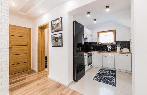 Baligrod Villa | Top-Rated Family Retreat at Dom w Bieszczadach