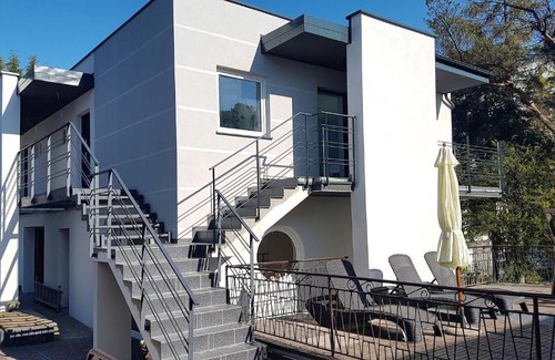 Jastrzebia Gora Bed & Breakfast | Guest Rated 9.7: Dom Wczasowy Danusia with Family Amenities