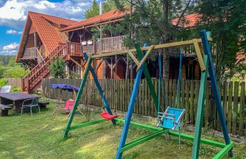 Kierwik House | Family-Friendly Retreat at Dom Wypoczynkowy Wawrzyn